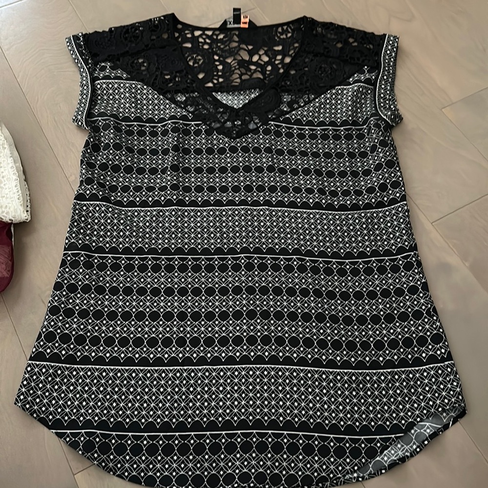Express Top Size Xs - image 1
